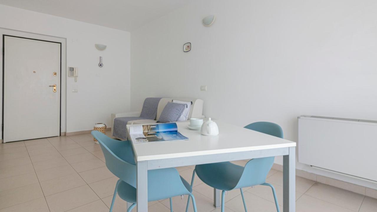 Residenza Excelsior - Bilocali Piano Terra Lägenhet Marina Di Montenero Exteriör bild